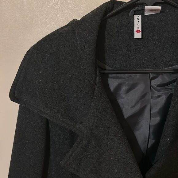 Voice black lightweight pea coat - Picture 2 of 7